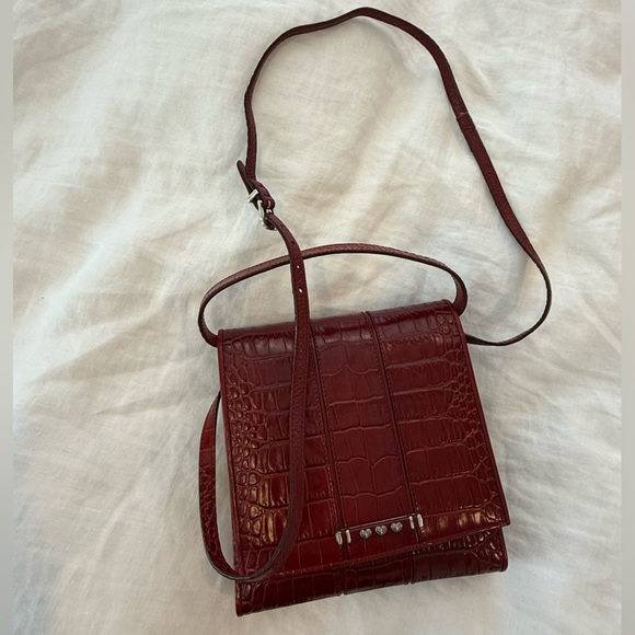 Brighton Burgundy Tri-Fold Crossbody Wallet Purse – Heart Mirror - Picture 2 of 11